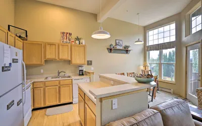 Photo 5 - Silverthorne Condo w/ Hot Tub & Trailhead Access!