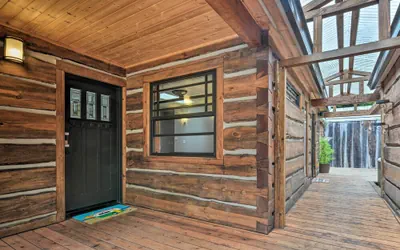 Photo 3 - Quiet & Cozy Eureka Home Near Sequoia Park & Zoo!