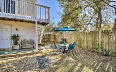 Photo 4 - 'breezy Heights' Townhome < 1 Mi to Beach