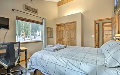 Photo 2 - Bristle Cone' Fairplay Cabin w/ Sauna & Hot Tub!