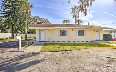 Photo 4 - Pet-friendly Dunedin Townhome w/ Private Yard