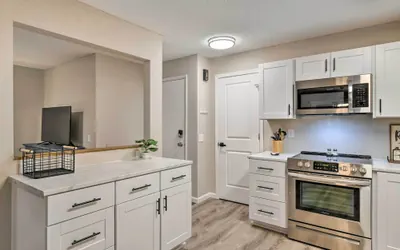 Photo 5 - Modern Anchorage Apartment Near Hospitals!