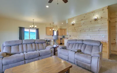 Photo 2 - Rural Divide Cabin w/ Mountain Views!