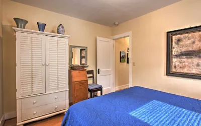 Photo 3 - Central Eugene House w/ Updated Interior & Yard!