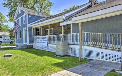 Photo 5 - 'captain's Quarters' at St Albans Bay Marina