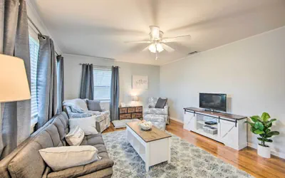 Photo 3 - Longview Vacation Rental Home: 4 Mi to Dtwn