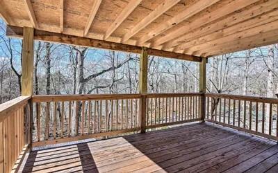 Photo 2 - Pet-friendly Fair Play Getaway w/ Boat Dock!