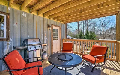 Photo 5 - Pet-friendly Fair Play Getaway w/ Boat Dock!
