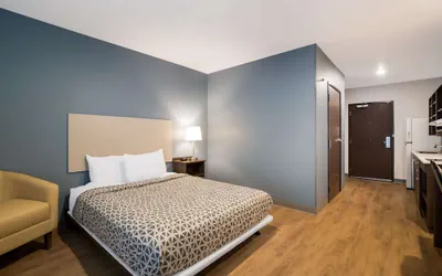 Photo 5 - WoodSpring Suites Moreno Valley