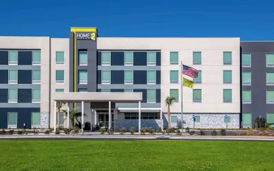Photo 2 - Home2 Suites by Hilton Savannah I95 North