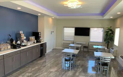 Photo 2 - Days Inn by Wyndham Troy IL