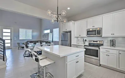 Photo 5 - Upscale Phoenix Home ~ 7 Mi to Downtown!