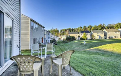 Photo 2 - Morrisville Townhome w/ Community Amenities!