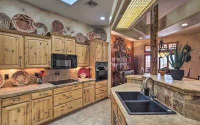 Photo 4 - Pet-friendly Lake Havasu Gem: Patio, Grill & Yard