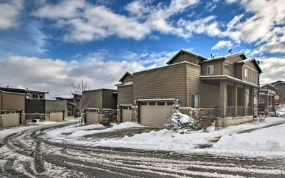 Photo 5 - Edgewater Townhome ~ 7 Mi to Snowbasin Resort