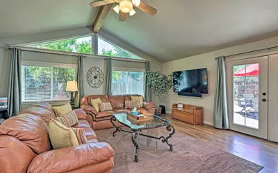 Photo 5 - Home w/ Mountain View: Mins to Downtown & Snowbowl