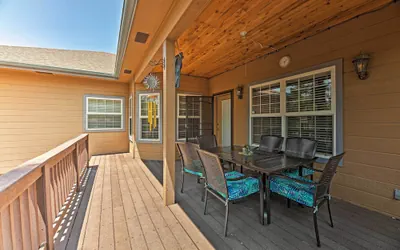 Photo 3 - Upscale Haven Near the Apache-sitgreaves Forest!