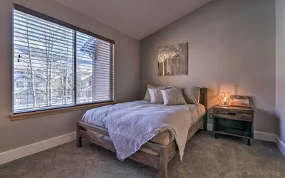 Photo 2 - Silverthorne Waterfront Home: Hot Tub & Mtn View!