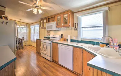 Photo 5 - Cozy Yuma Retreat w/ Furnished Patio & Grill!