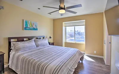 Photo 5 - Stunning Oceanside Condo w/ Walk to the Beach