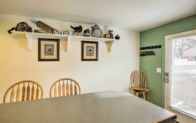 Photo 2 - Cozy Winchester Lake Cabin: Hunting/fishing Haven!
