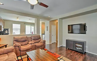 Photo 2 - Dog-friendly Arizona Retreat w/ Patio & Grill!