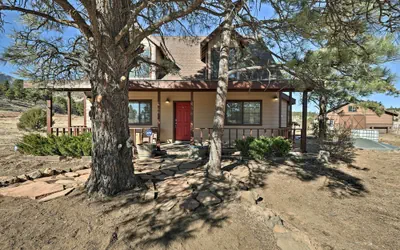 Photo 4 - Spacious Family Home Surrounded by Mtn Views!