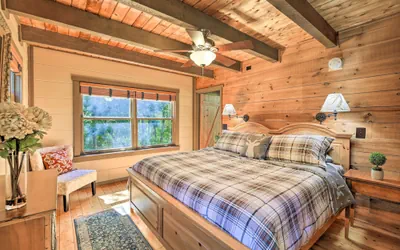 Photo 4 - Dog-friendly Cabin: Hike, Bike, & Ski!