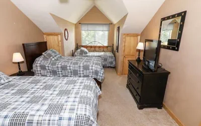 Photo 2 - Seven Springs 2 BR Premium Condo, Walk to Slopes by RedAwnin