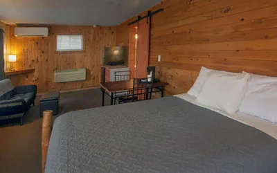 Photo 3 - Rustic Inn