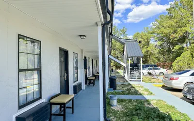Photo 3 - Rodeway Inn Hattiesburg North