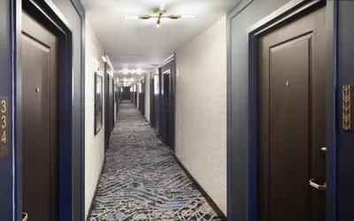 Photo 4 - Hotel Royer Urbana Champaign, Tapestry Collection by Hilton