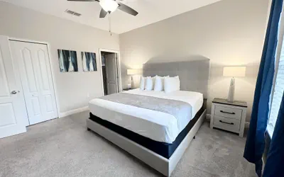 Photo 3 - Balmoral Resort-158kb 4 Bedroom Home by RedAwning