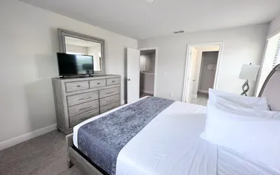 Photo 4 - Balmoral Resort-202kb 6 Bedroom Home by RedAwning