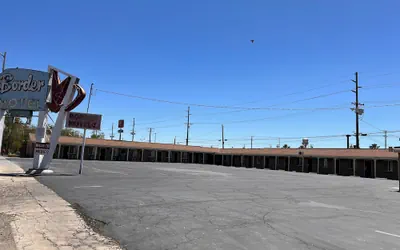 Photo 2 - Border Motel