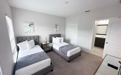 Photo 3 - Balmoral Resort- 111kb 2 Bedroom Townhouse by RedAwning