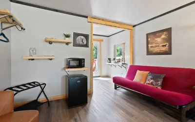 Photo 4 - Lake Village Lodge