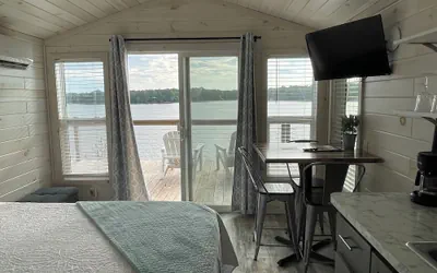 Photo 4 - Long Cove Resort near Charlotte Airport