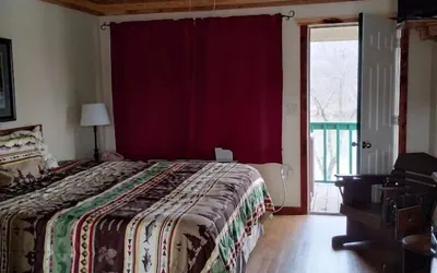 Photo 5 - Anglers Riverfront Motel