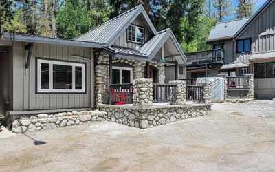 Photo 2 - The Grand Idyllwild Lodge