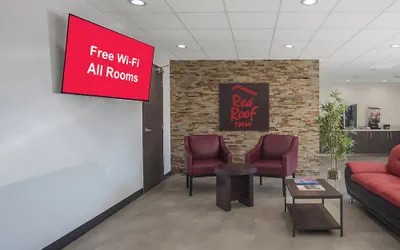 Photo 4 - Red Roof Inn Lancaster, TX
