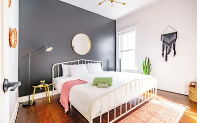 Photo 4 - Jungle House Luxury Stays - Downtown Chillicothe