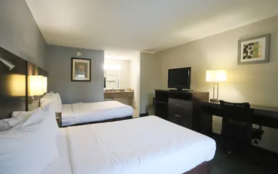 Photo 5 - Greenville Inn and Suites