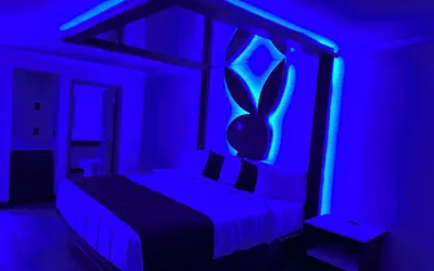 Photo 2 - Imperial Suites