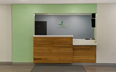 Photo 4 - Woodspring Suites East Lansing - University Area