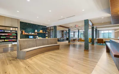 Photo 3 - Cambria Hotel Lake Placid - Lakeside Resort