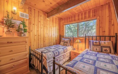 Photo 3 - Fawnskin Family Cabin