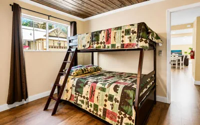 Photo 2 - Jaybird Lodge