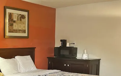 Photo 5 - Studio 6 Suites Dayton, Oh - Englewood