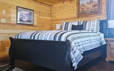 Photo 4 - Grandpa's Cabin